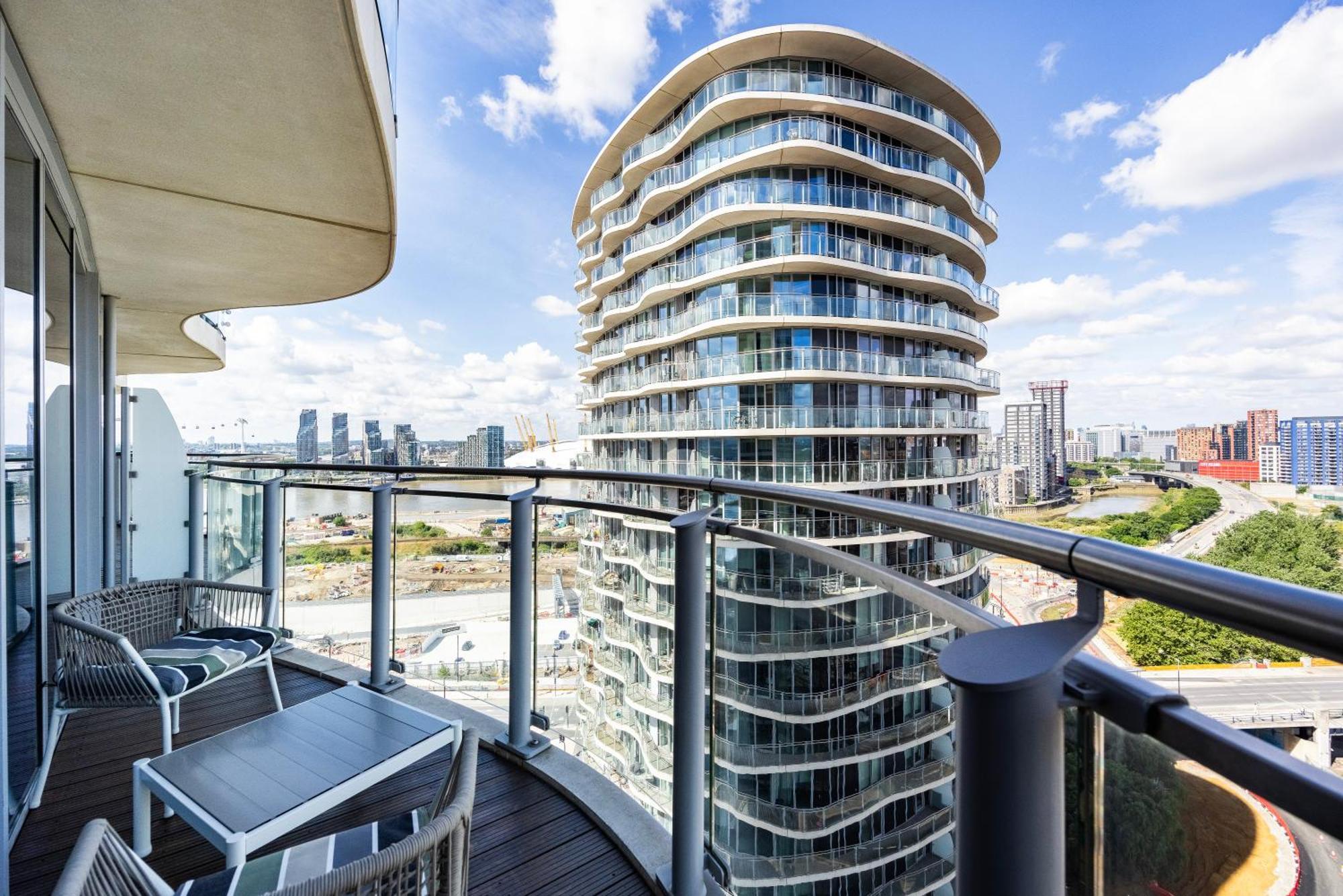 Apartamento Austin David Executive Excel Londres Exterior foto